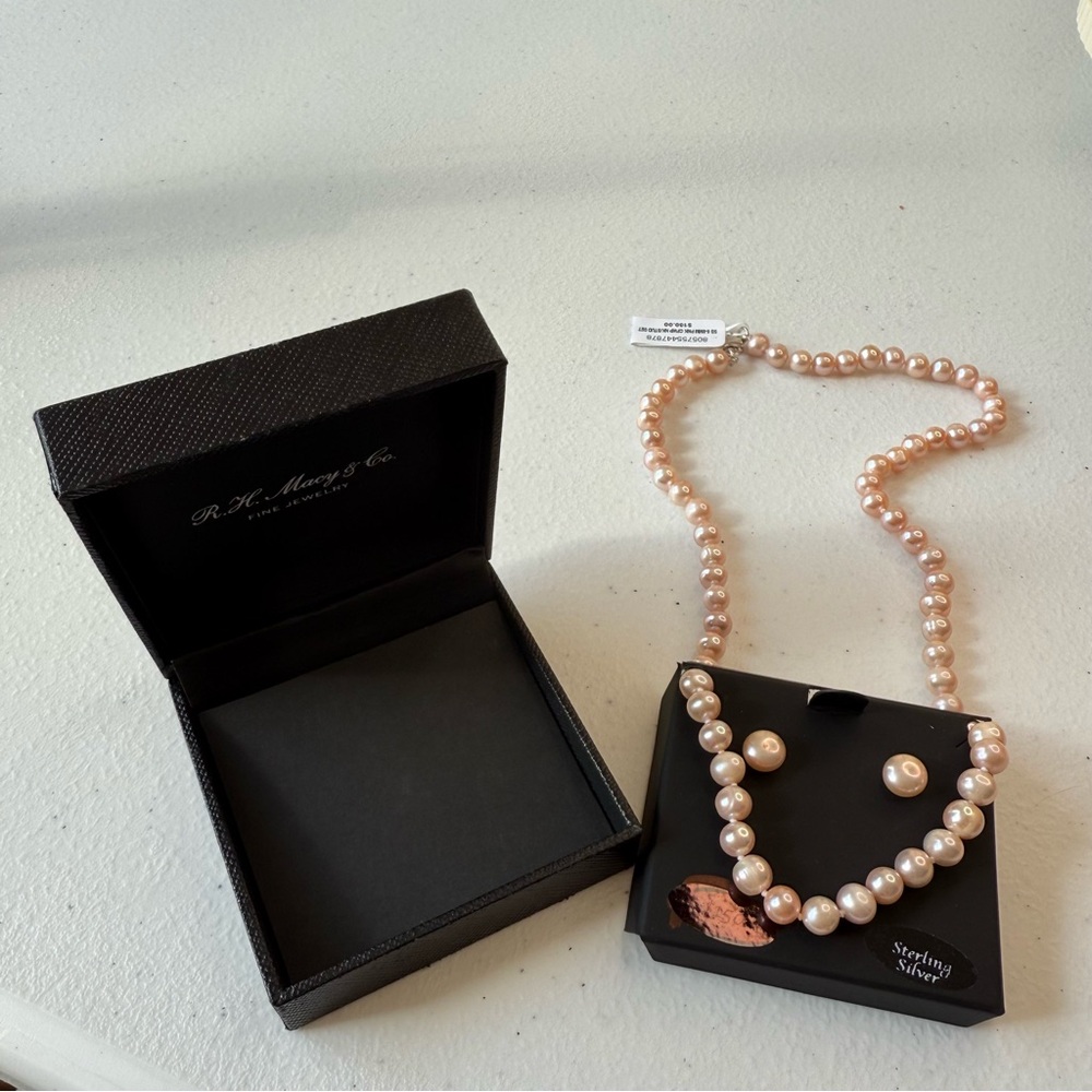 RH Macy’s & Co cultured fresh water Pearl sterling silver Necklace Earring Set